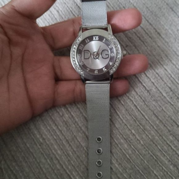 luxury watches for Women  Women Crystal Silver stainless steel gifts no box incl - Picture 3 of 5